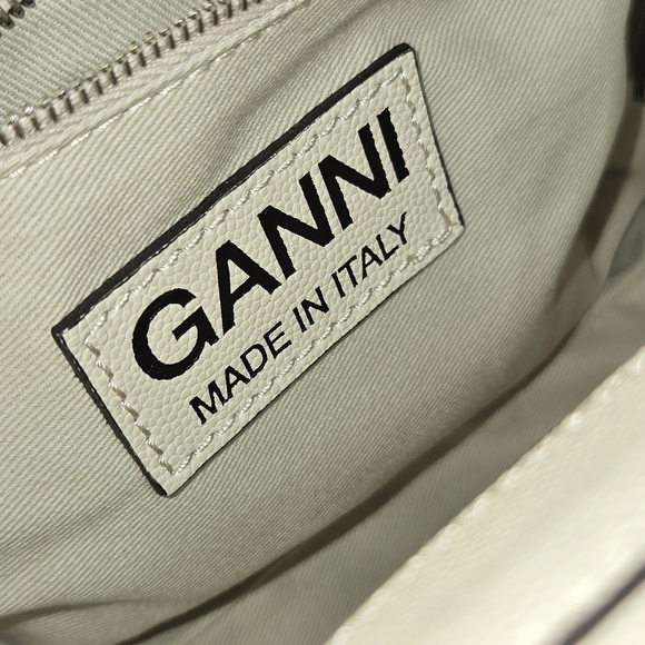 Ganni Leather Micro Crossbody Box Bag In Egret Color & Dustbag-Like New - Picture 10 of 17